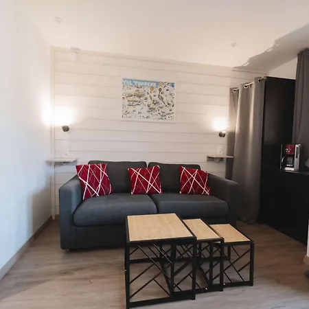 De 23m² Skis Aux Pieds, Renove, Balcon Est, Max 4 Pers - Fr-1-545-52 Апартаменти